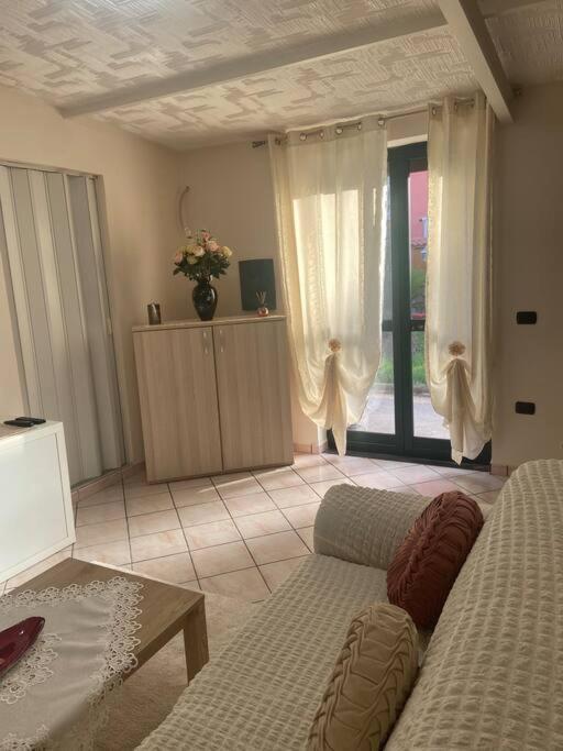 Casetta In Villa Indipendente Angri Esterno foto